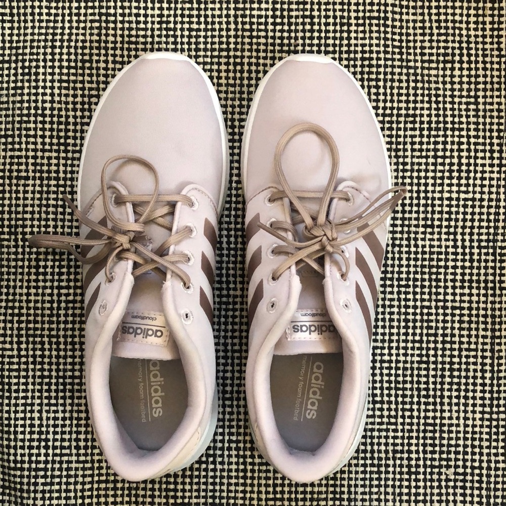 Adidas cloudfoam sneakers
